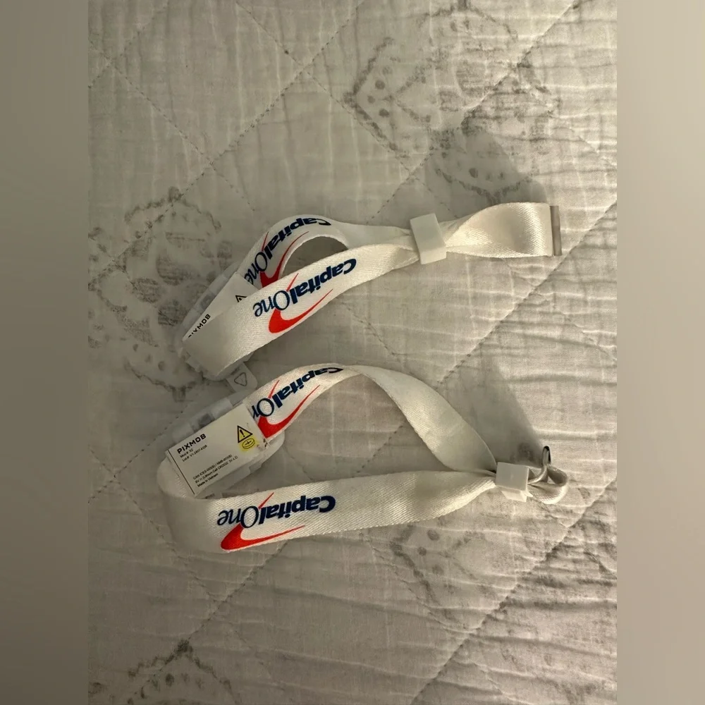 Eras tour Taylor Swift White light up Wristbands